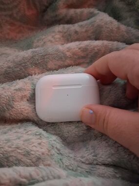 Apple Pro Earbuds